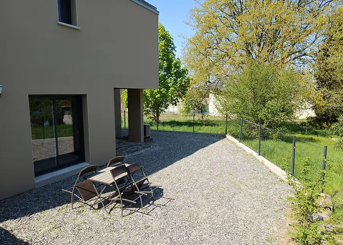 Appart Hotel La Gacilly-Centre Ville-Spa-Parking