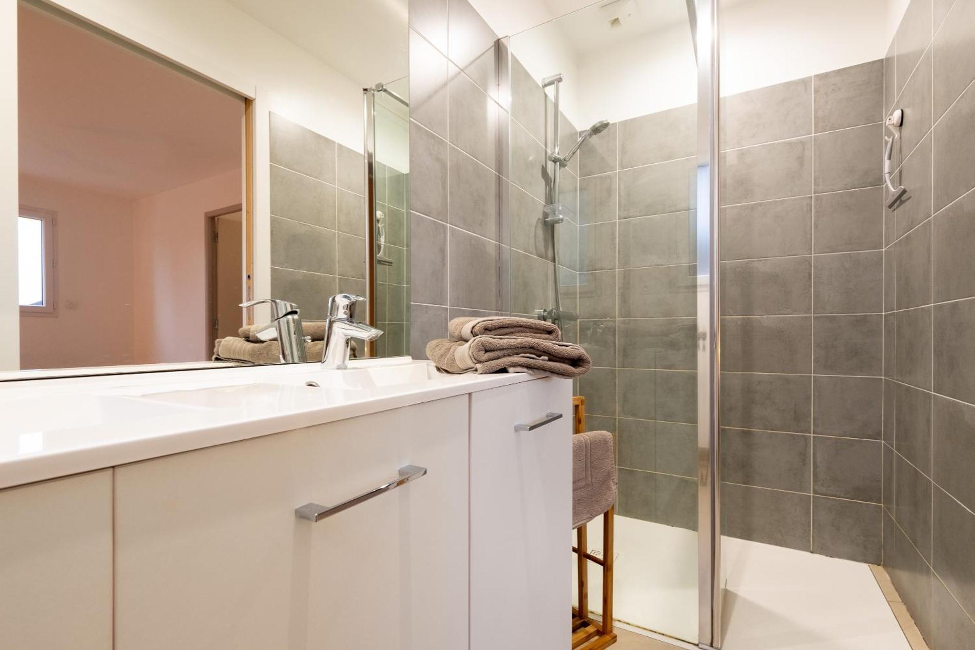 Appartement Le Saint Vincent-centre Ville-wifi-parking- Apparthotellagacilly La Gacilly